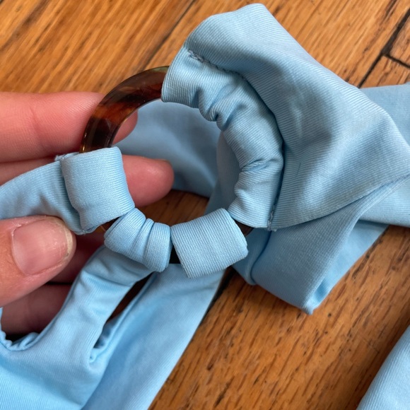 3 bottoms 1 top bikini - Picture 6 of 6